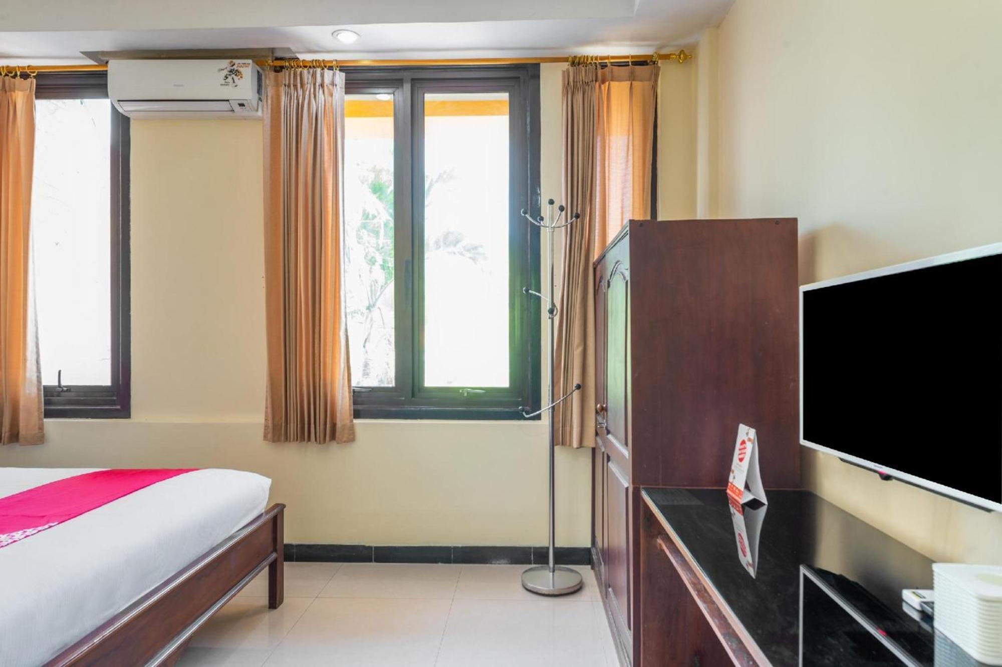 Hotel O Surabaya City Center Near Wonokromo Station Bagian luar foto